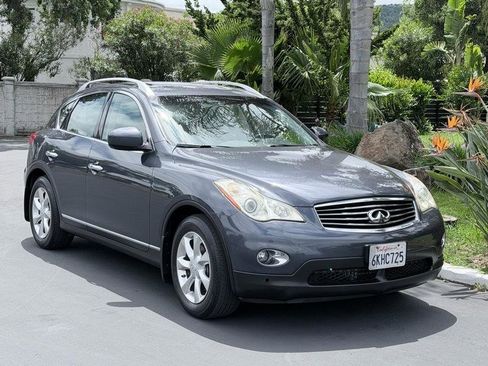 Used 2010 INFINITI EX35 Journey AWD/4WD image 4