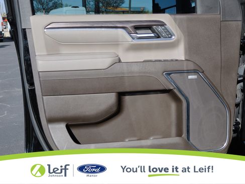 Used 2024 Chevrolet Silverado 3500 LTZ w/ LTZ Plus Package image 10