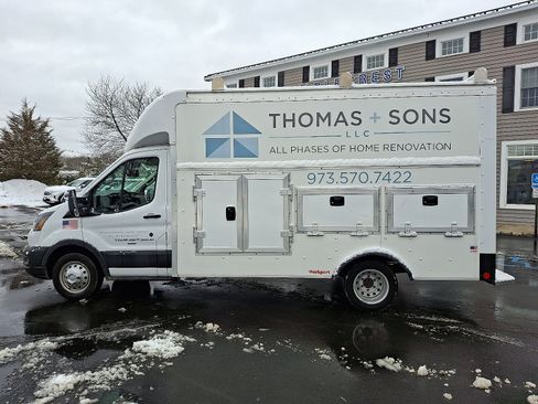 Used 2023 Ford Transit 350 DRW image 8