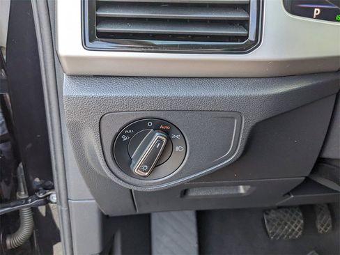 Certified 2023 Volkswagen Atlas SE w/ Panoramic Sunroof Package image 29