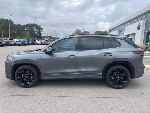 New 2026 Volkswagen Tiguan SE R-Line image 3