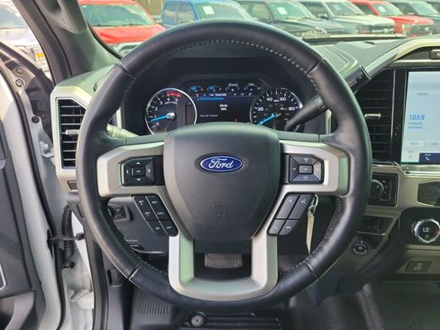 Certified 2022 Ford F350 Lariat AWD/4WD image 23