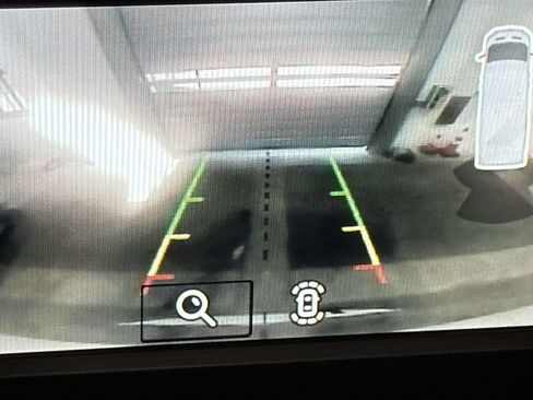 Used 2021 Ford Transit 250 Medium Roof RWD image 18