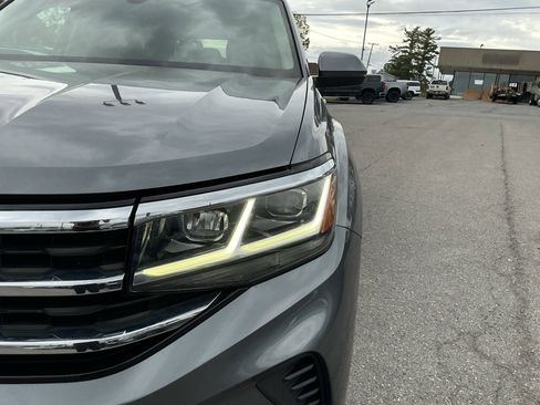 Used 2021 Volkswagen Atlas SEL image 9