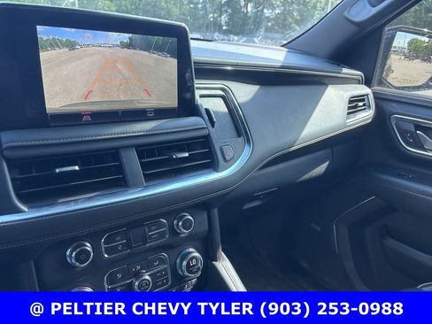 Used 2023 GMC Yukon AT4 w/ LPO, Floor Liner Package AWD/4WD image 18