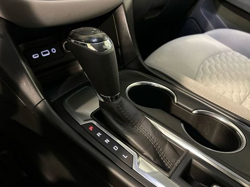 Used 2020 Chevrolet Equinox LS w/ LS Convenience Package image 20