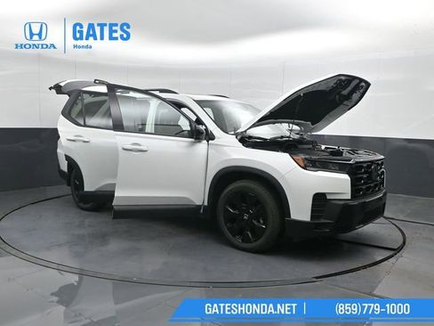 New 2026 Honda Pilot Black Edition image 52