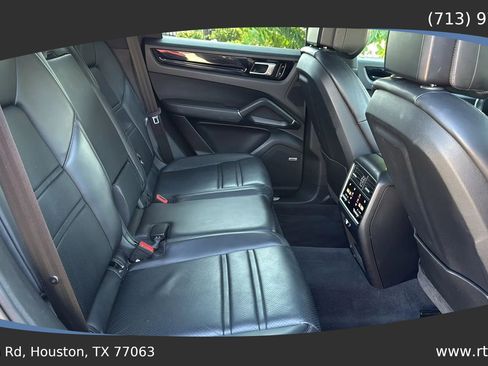 Used 2019 Porsche Cayenne S AWD/4WD image 35