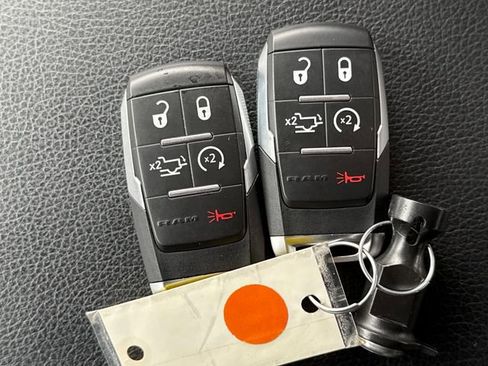 Used 2024 RAM 2500 Laramie image 32