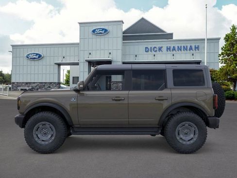 New 2025 Ford Bronco Outer Banks w/ Sasquatch Package image 4