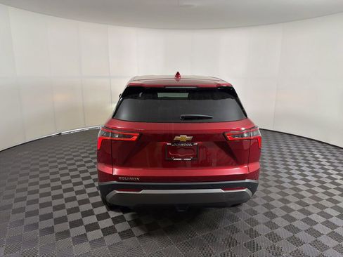 New 2026 Chevrolet Equinox LT w/ Safety and Technology Package FWD image 13