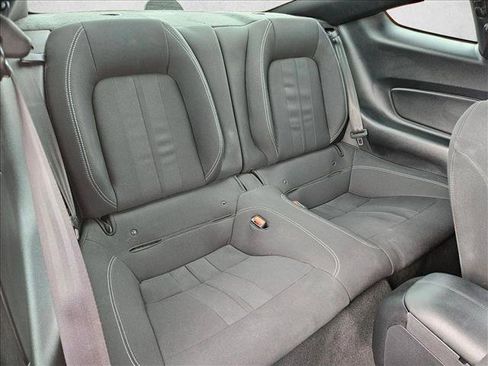 Used 2022 Ford Mustang GT RWD image 23
