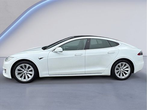 Used 2018 Tesla Model S 75D AWD/4WD image 3