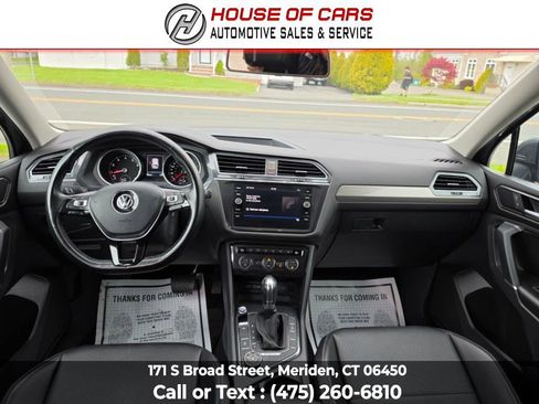 Used 2018 Volkswagen Tiguan SE AWD/4WD image 23