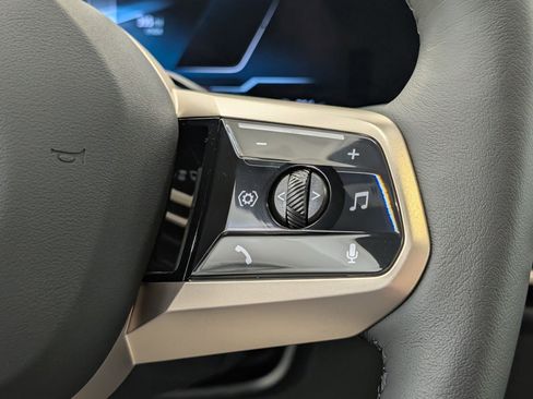 New 2026 BMW iX xDrive60 image 23