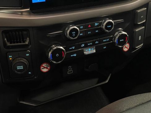 Used 2025 Ford F150 XLT w/ Equipment Group 301A Standard AWD/4WD image 18