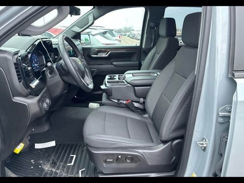 Used 2024 Chevrolet Silverado 1500 LT image 10