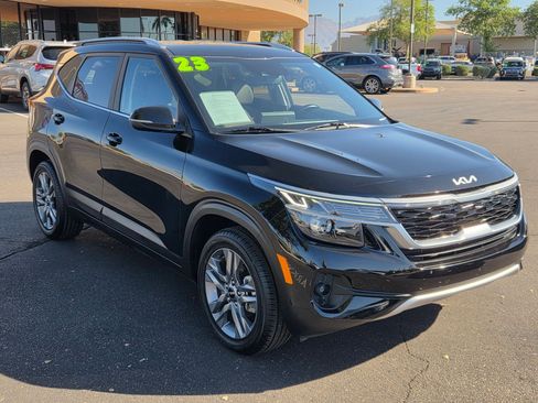 Used 2023 Kia Seltos S image 3