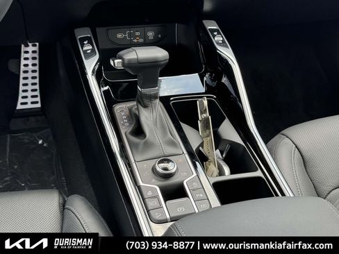 New 2025 Kia Sorento SX Prestige image 12