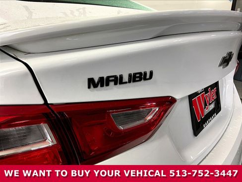 Used 2024 Chevrolet Malibu RS w/ LPO, Floor Liner Package FWD image 22