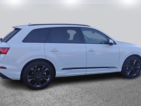 New 2026 Audi Q7 Premium Plus image 4