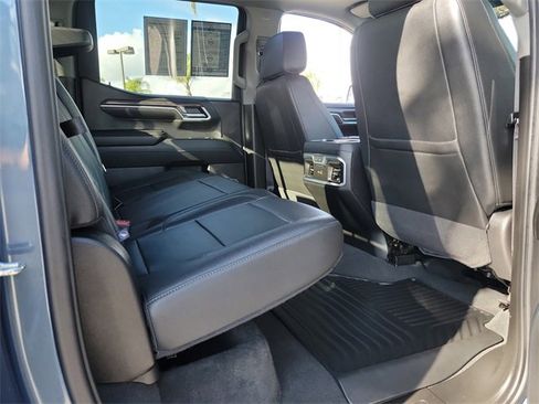 Used 2024 Chevrolet Silverado 1500 LTZ w/ LTZ Premium Package image 24