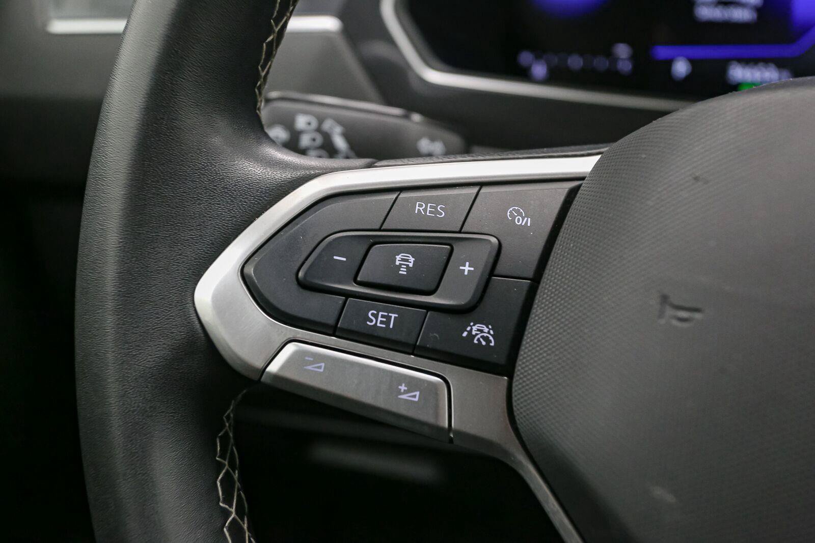 Certified 2024 Volkswagen Tiguan S AWD/4WD image 38
