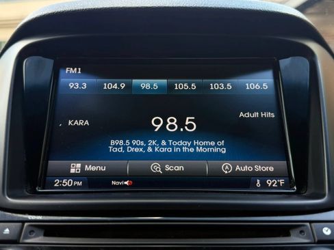 Used 2016 Hyundai Genesis Coupe 3.8 RWD image 21