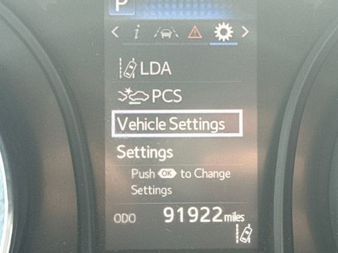 Used 2019 Toyota Camry SE image 17