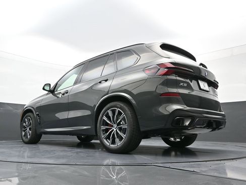 New 2026 BMW X5 xDrive50e w/ M Sport Package image 29