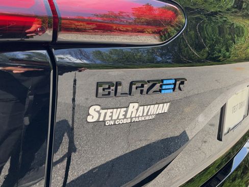 Used 2024 Chevrolet Blazer EV RS AWD/4WD image 27