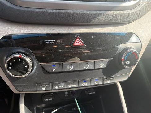 Used 2018 Hyundai Tucson SEL FWD image 14