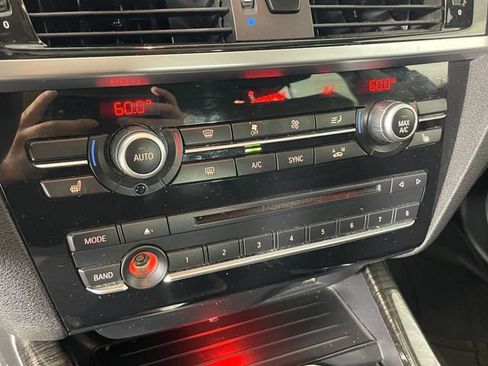 Used 2017 BMW X3 xDrive28i AWD/4WD image 10