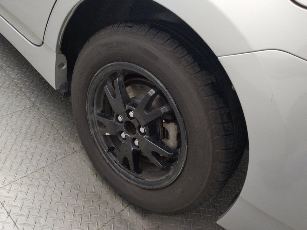 Used 2015 Toyota Prius Three FWD image 31