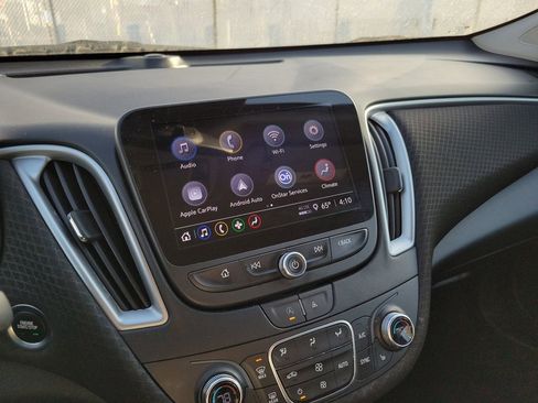 Used 2024 Chevrolet Malibu LT image 28