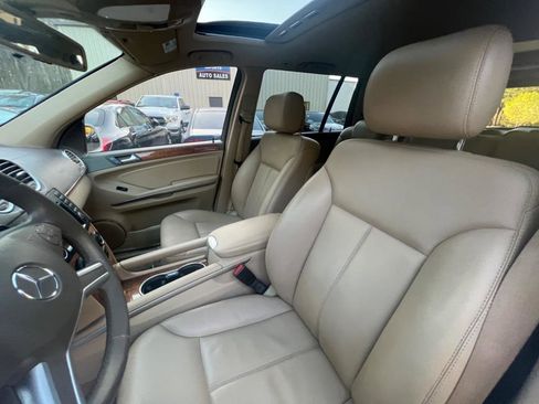 Used 2009 Mercedes-Benz GL 450 4MATIC image 11