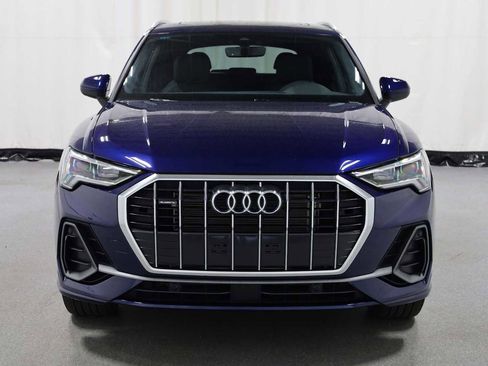 Certified 2025 Audi Q3 2.0T Premium w/ Convenience Package image 14