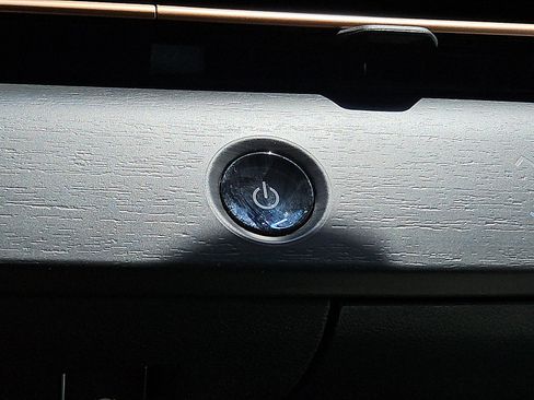 Certified 2024 Nissan Ariya AWD image 21