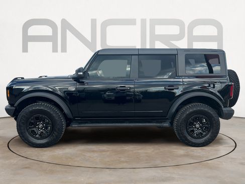 Used 2024 Ford Bronco Wildtrak image 7