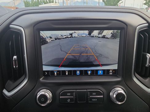Used 2021 GMC Sierra 1500 AT4 w/ AT4 Premium Package AWD/4WD image 19