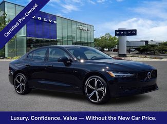 Certified 2025 Volvo S60 B5 Plus AWD/4WD video 1