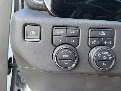 Used 2023 Chevrolet Silverado 1500 LT Trail Boss w/ Protection Package AWD/4WD image 46
