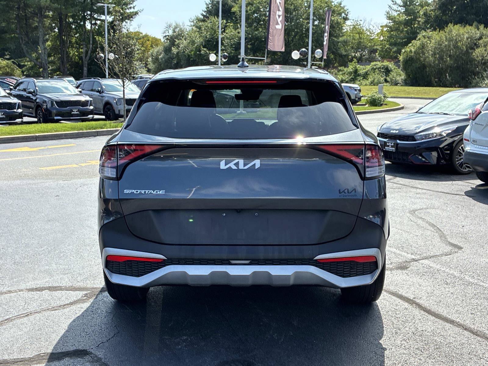 Used 2023 Kia Sportage EX FWD image 6