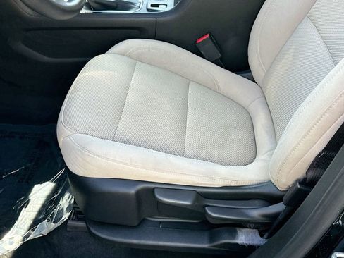 Used 2023 Chevrolet Traverse LS w/ Safety Package FWD image 18