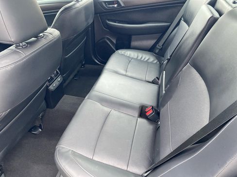 Used 2015 Subaru Legacy 3.6R Limited image 13