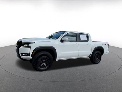 Used 2026 Nissan Frontier PRO-4X AWD/4WD image 7