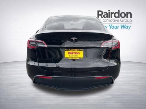 Used 2025 Tesla Model Y Long Range image 6
