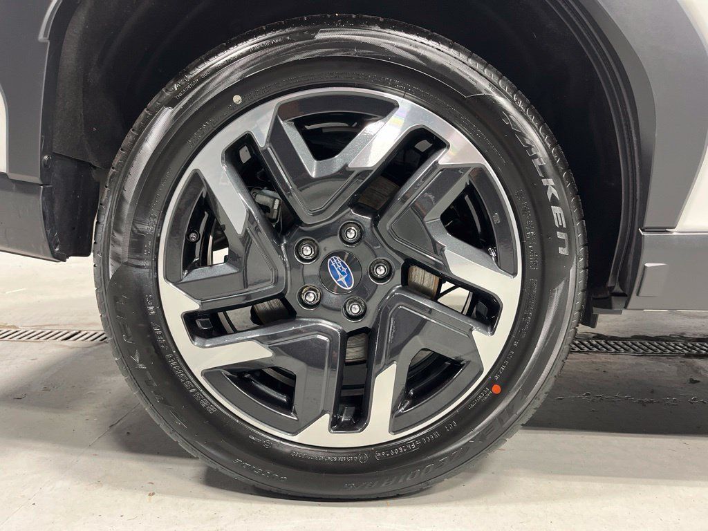 Used 2026 Subaru Forester Limited AWD/4WD image 39