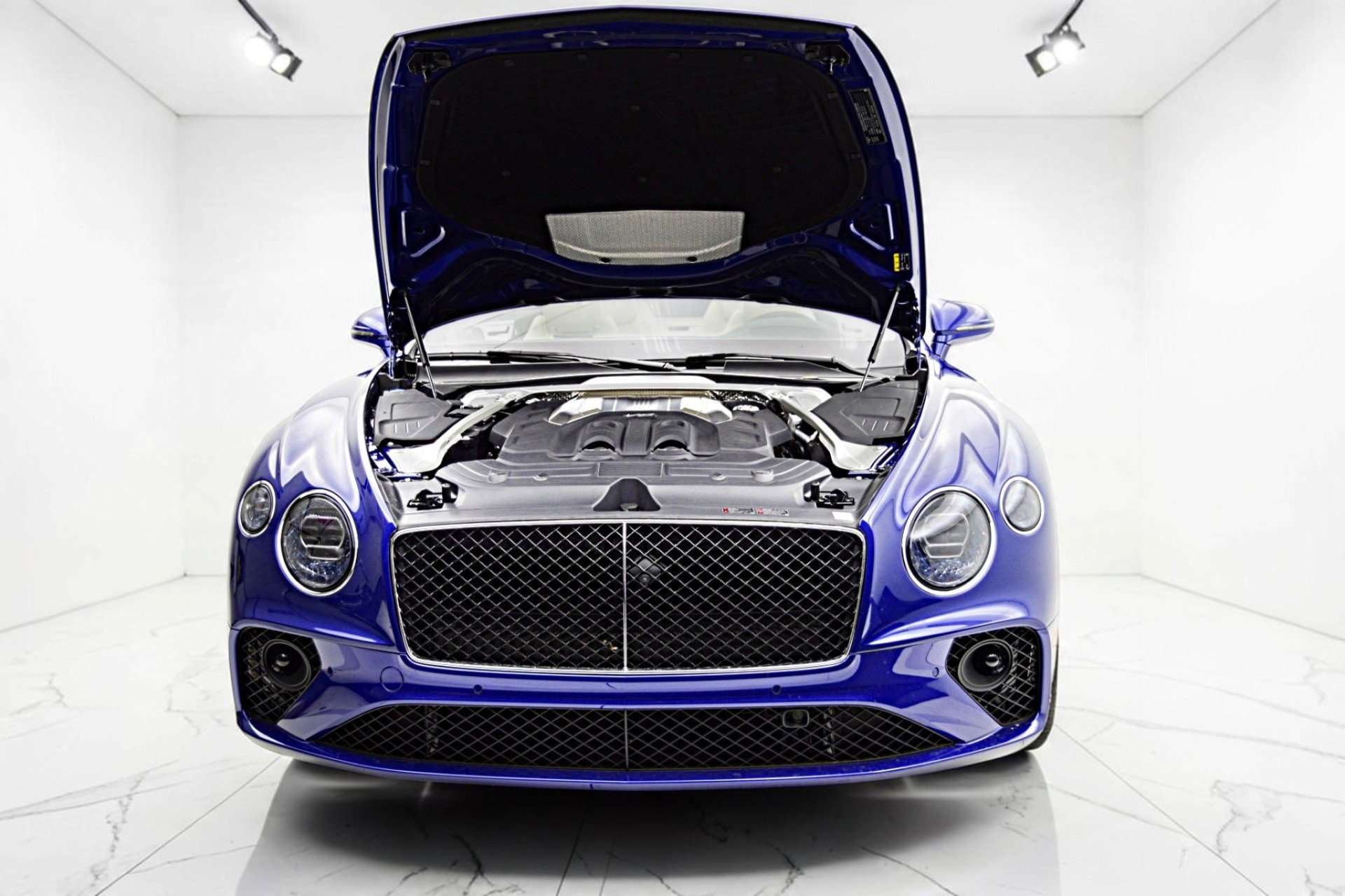 Used 2024 Bentley Continental GT AWD/4WD image 27