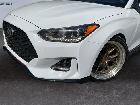 Used 2020 Hyundai Veloster Turbo image 9